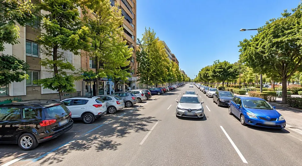 AMPLIO LOCAL COMERCIAL EN AVENIDA PRINCIPAL CON MÁXIMA VISIBILIDAD