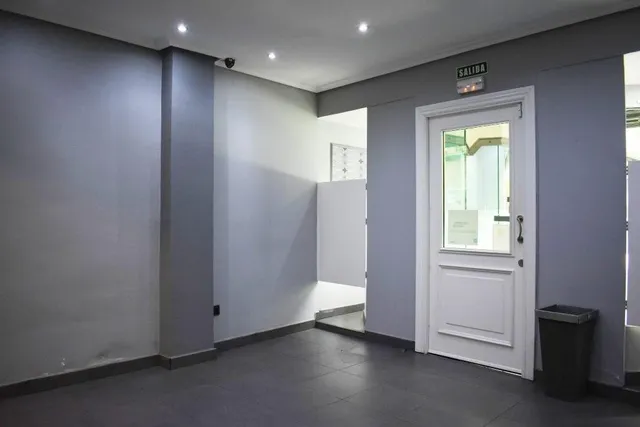 Local de 50 m2 en Av Madrid, frente al Mercado Delicias y junto Pso. Calanda — 8