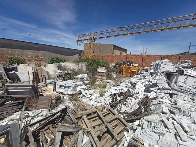 Terreno para uso industrial en la charca musia !!!