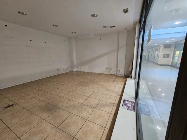 SE ALQUILA LOCAL COMERCIAL EN GALERIAS DE SANTO DOMINGO - foto 4