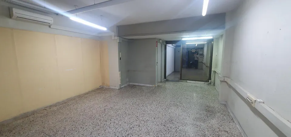 Local comercial - Barcelona (Sant Martí / El Camp de l'Arpa)