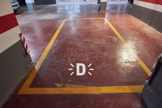 Plaza de Garaje en Benetusser - foto 4