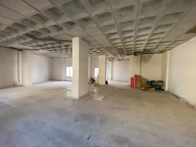 ¡OPORTUNIDAD ÚNICA! LOCALES COMERCIALES DISPONIBLES EN EL EDIFICIO PÉREZ BLÁZQUEZ – ALGECIRAS — 2