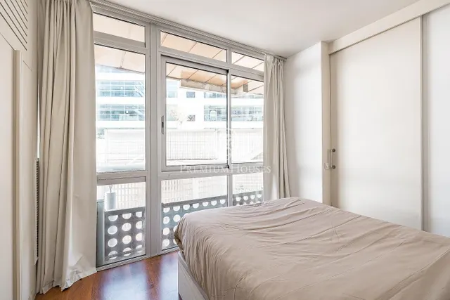 Piso en Venta Zona Francesc Macià — 25