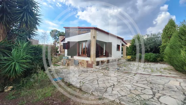 Tu refugio junto al montseny: naturaleza, piscina y un hogar con infinitas posibilidades — 35