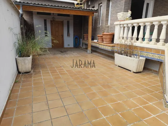 PRECIOSO CHALET  EN RIBAFORADA — 13