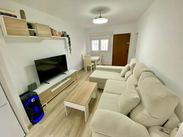 Amplio Bajo Junto Al Mar (segunda linea de playa) Apartamento turistico — 4