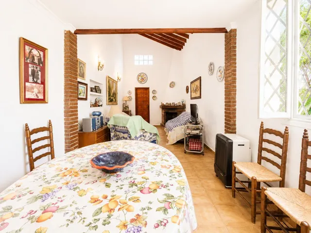 Exclusiva finca con encanto atemporal – una propiedad única cerca de Elche — 20