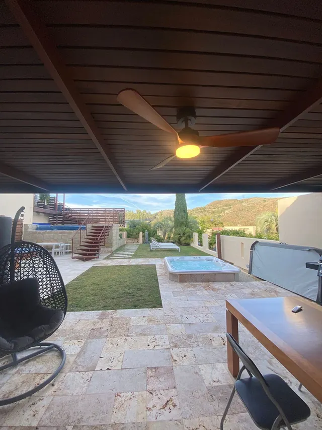 Chalet 4 habitaciones 280m² en venta - Costa del Sol — 2
