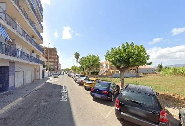 Se vende piso CESIÓN DE REMATE en C/ AV MEDITERRANEO en Nule - foto 3