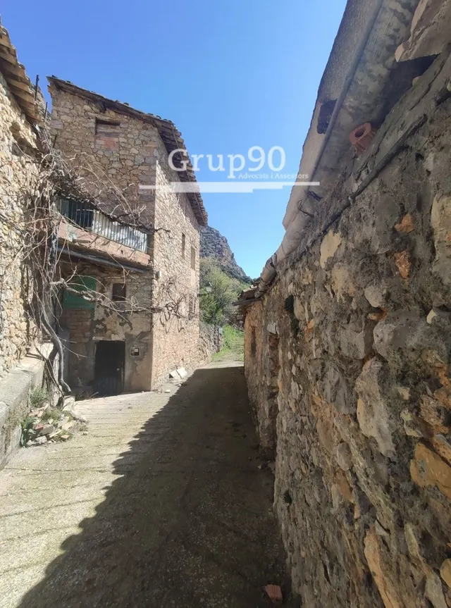 CASA DE PUEBLO EN PESSONADA — 21
