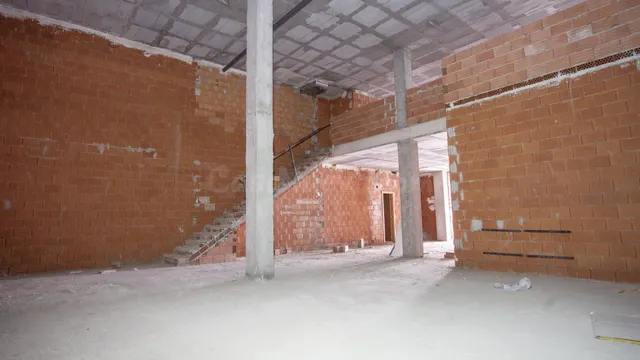 Alquiler Local comercial en zona Plaza Zapatero de Elda – 195 m2 — 5