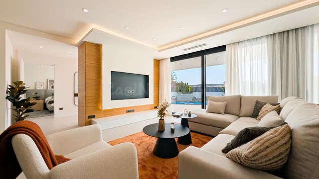 Villa 4 habitaciones 203m² en venta - La Marquesa — 28