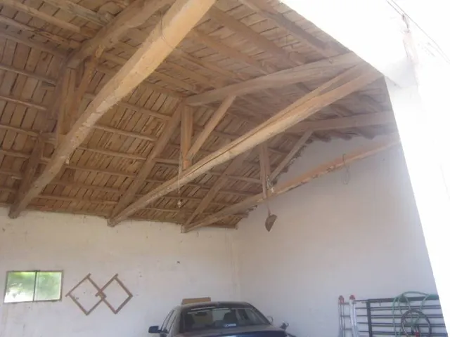 SE VENDE AMPLIA CASA EN GRAJAL DE LA RIBERA.7 HAB., SALÓN, COCINA, 2 BAÑOS, PARCELA 890 M2, COCHERA — 18