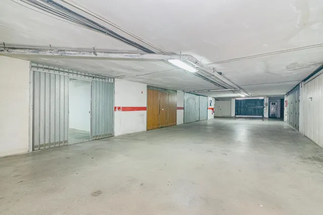OPORTUNIDAD EN VENTA DE CASA ADOSADA DE 3 DORMITORIOS EN VEGAS DEL GENIL — 41