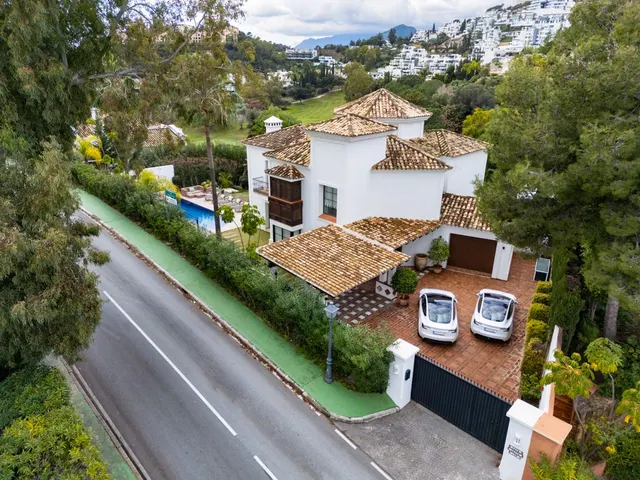 Villa 4 habitaciones 373m² en venta - La Quinta — 24