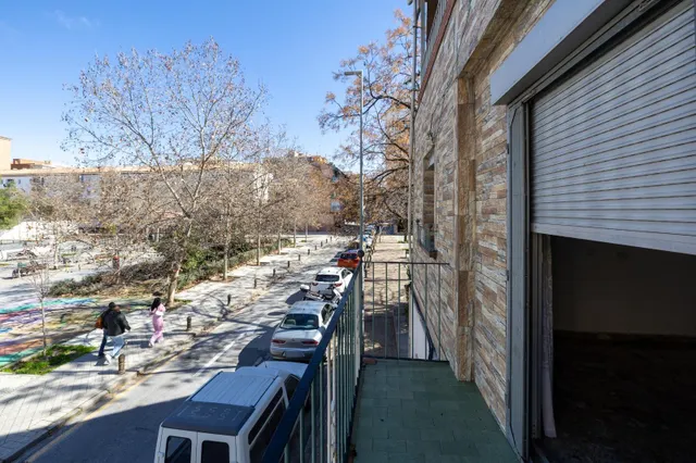 Edificio con gran potencial de desarrollo residencial en Zaidín – Granada — 33