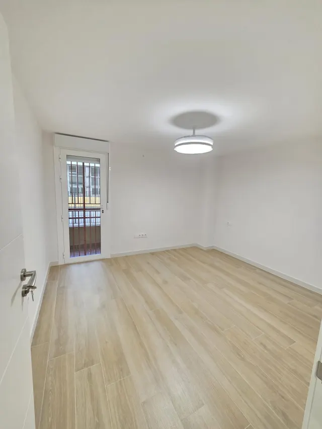 Piso en alquiler en Sevilla muy cerca de Viapol — 11