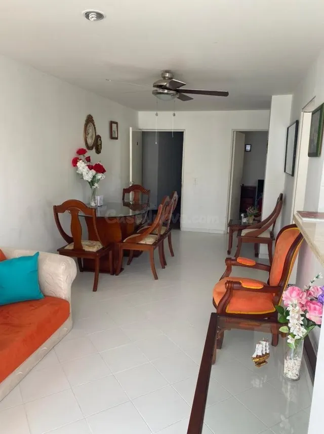 SE VENDE O SE RENTA APARTAMENTO AMOBLADO EN EL BARRIO CRESPO - foto 4