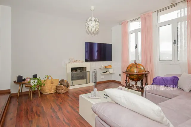 Pareado 4 habitaciones 137m² en venta - CUESTA LA GRAMA — 4