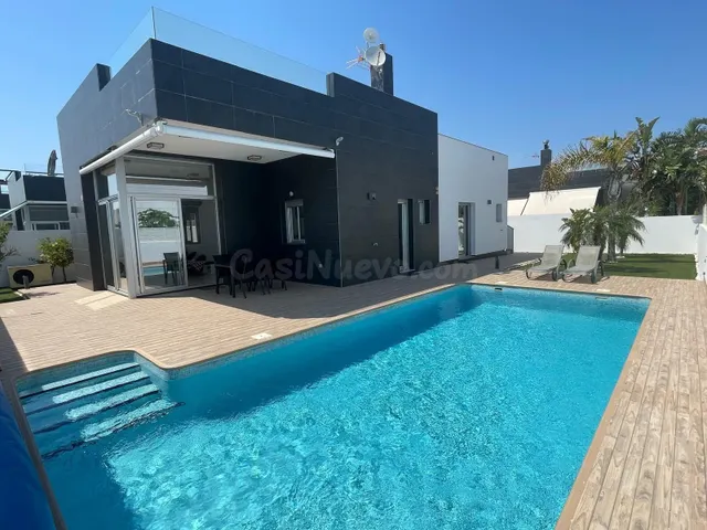Excepcional Villa en Pilar de la Horadada: Lujosa Villa de u - foto 3