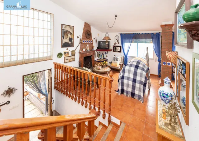 Chalet con gran parcela en Cogollos — 23