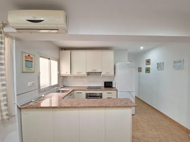 Se vende piso en el zapillo 3 habitaciones a 100 metros de la playa — 5