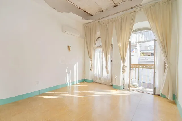 EDIFICIO EN VENTA EN TRIANA, ALTOZANO - foto 4