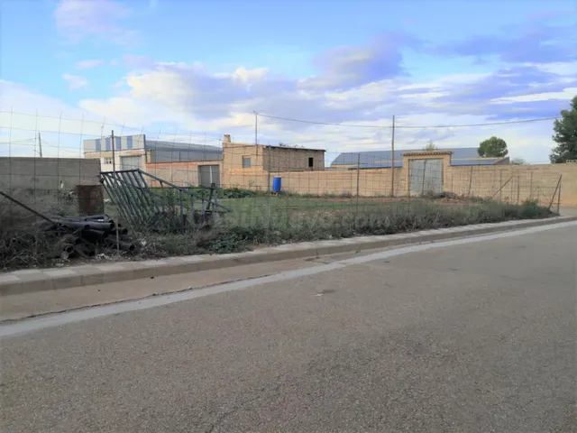 Terreno urbano en venta en El Herrumblar, Cuenca - foto 3