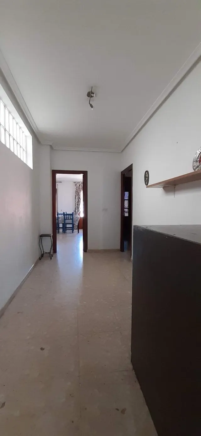 Edificio de tres plantas y local comercial en el centro de Chiclana — 34