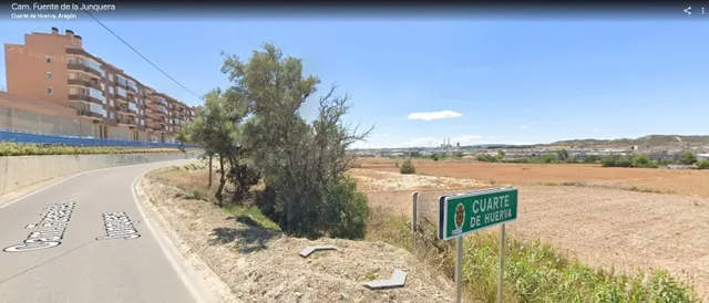 TERRENO INDUSTRIAL EN CUARTE DE HUERVA - foto 4