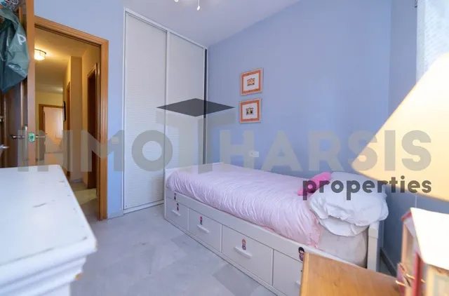 SE VEDE PISO EN PUERTO ALMERIA — 38