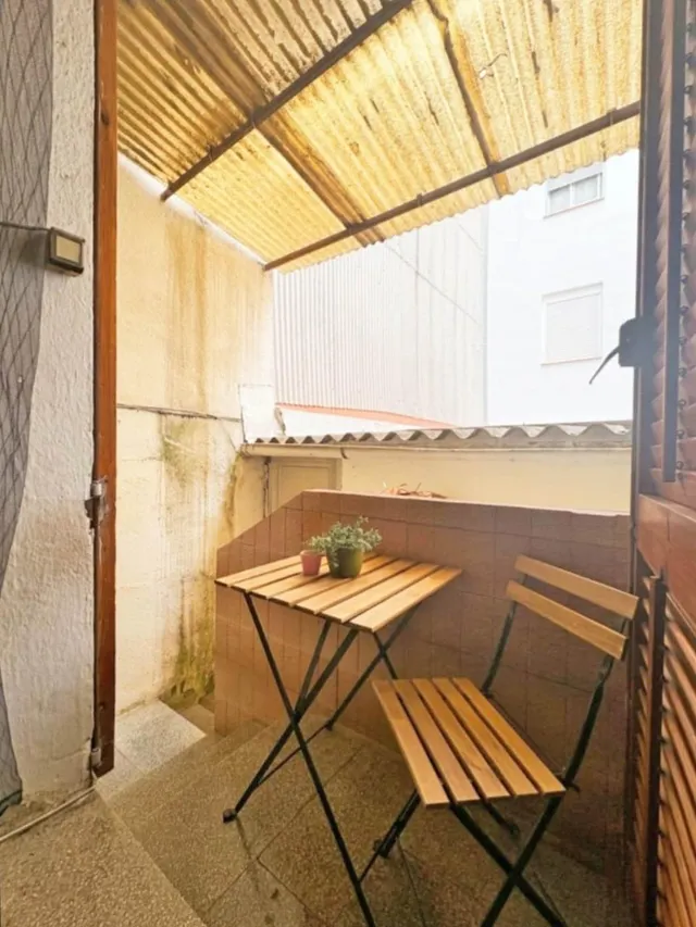 Piso exterior en planta baja con gran patio privado en Terrassa — 19