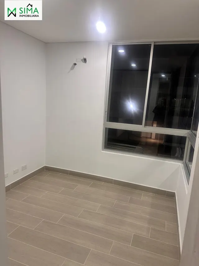 Vive en Serena del Mar: apartamento de 2 habitaciones con balcón — 12