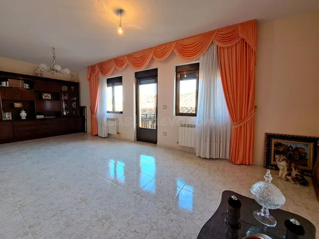 Chalet 5 habitaciones 220m² en venta - Castilla y leon