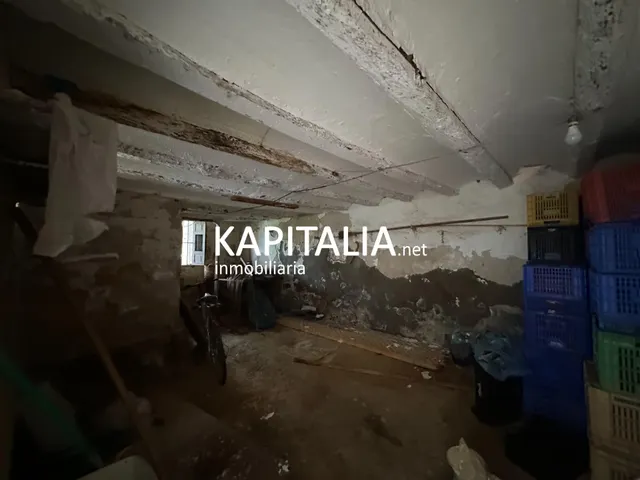Casa en VENTA en Cerdà con cochera, patio interior y chimenea, ideal para reformar — 21