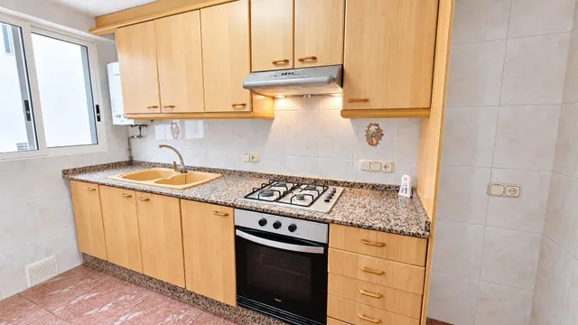 Piso de 4 habitaciones, 2º piso con ascensor junto al Gran Parque Central en Paterna — 6