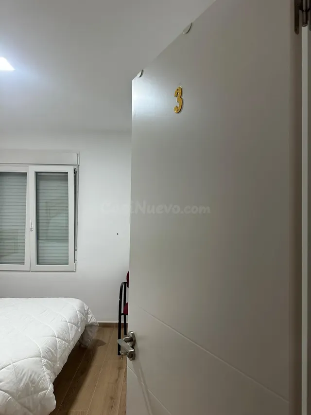 Alquiler de habitaciones, piso recientemente reformado — 4
