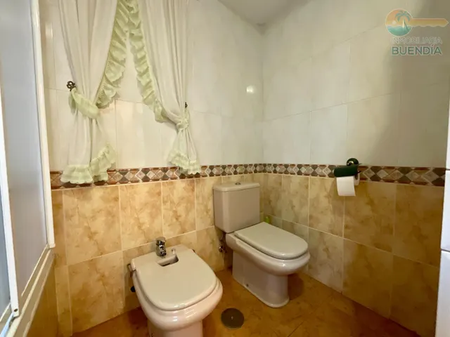 EXCLUSIVA  PLANTA BAJA CON ENCANTO A 300 M DEL MAR — 22