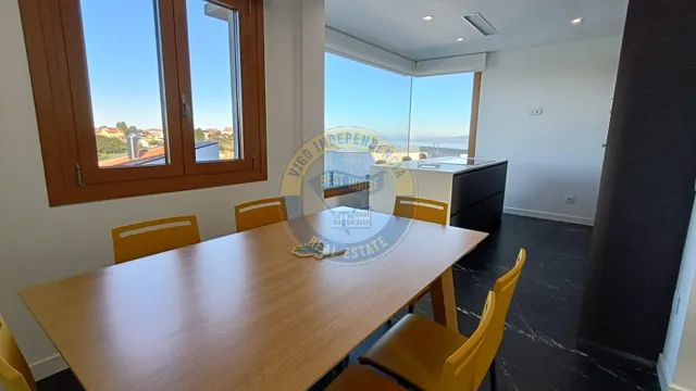 Chalet de altas calidades con vistas al mar — 12