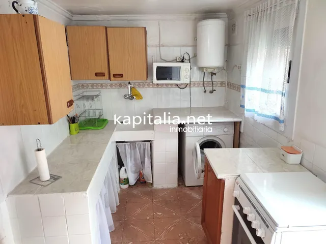 CASA A LA VENTA EN PUEBLO PEQUEÑO Y TRANQUILO LLAMADO ALFAFARA — 3