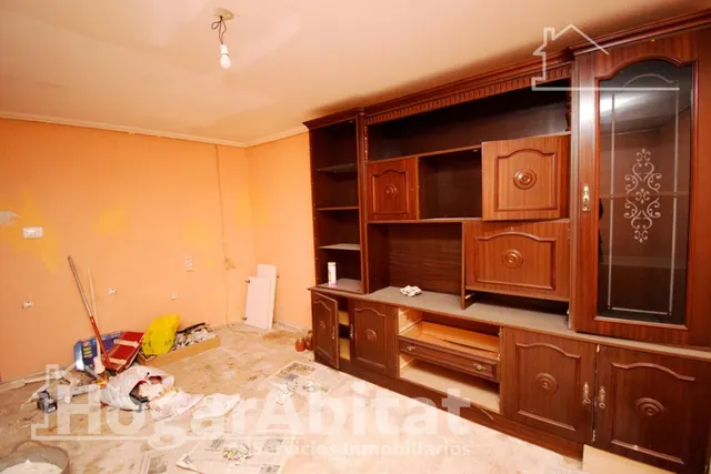 ¡GRAN OPORTUNIDAD! DOS CASAS CON TERRAZA Y BALCÓN — 13