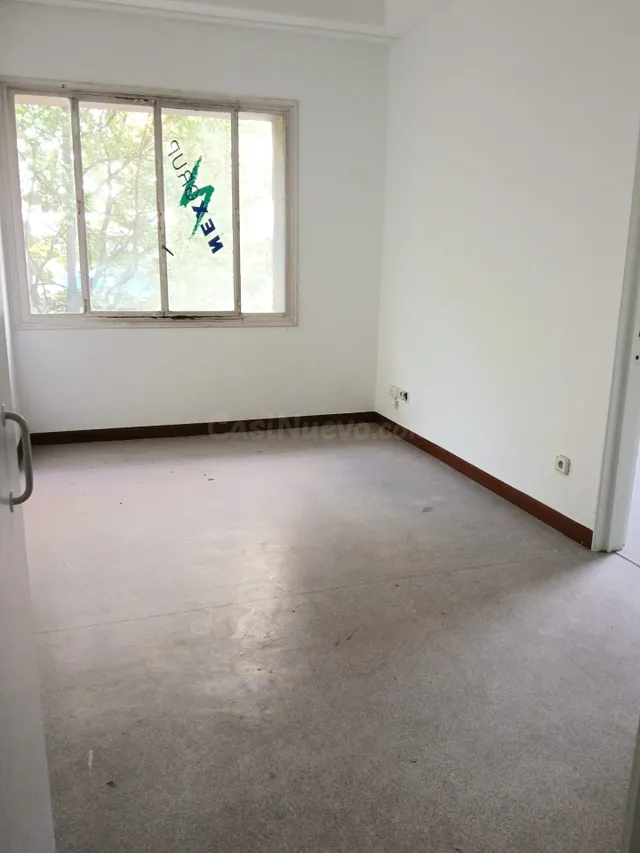 OFICINA EN PLENO CENTRO DE SANTANDER, A 50 METROS DEL AYUNTA - foto 4