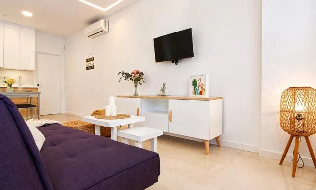 APARTAMENTOS MODERNOS E INDEPENDIENTES TOTALMENTE REFORMADOS - foto 2