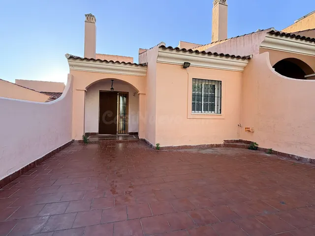 Adosado 4 habitaciones 406m² en venta - Riviera del sol