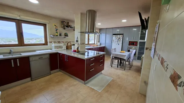 ESPECTACULAR CHALET EN BENIDORM CON APARTAMENTO DE VERANO — 10