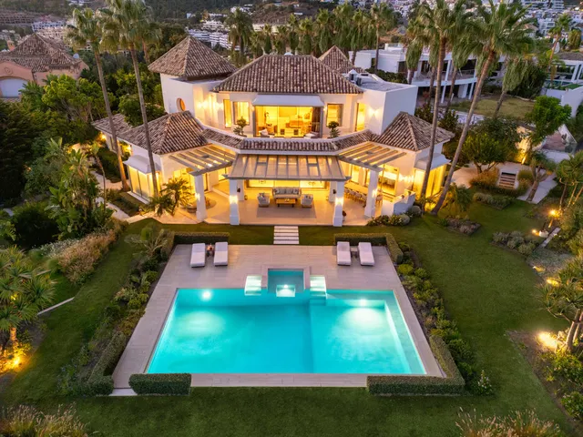 Chalet 7 habitaciones 615m² en venta - El Madroñal — 42