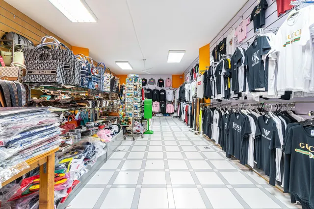 Cala millor local comercial en segunda linea de mar de 67m2 — 15