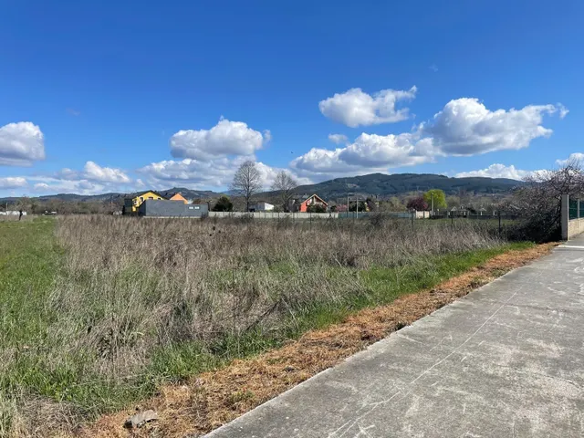 SE VENDE SOLAR EN CUBILLOS DEL SIL — 7