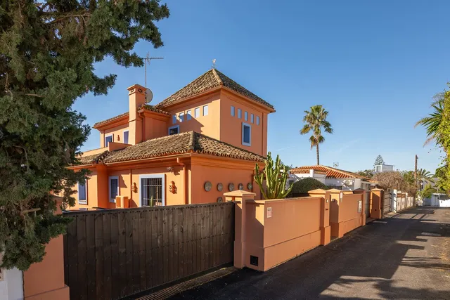 Chalet 3 habitaciones 368m² en venta - Marbella — 43